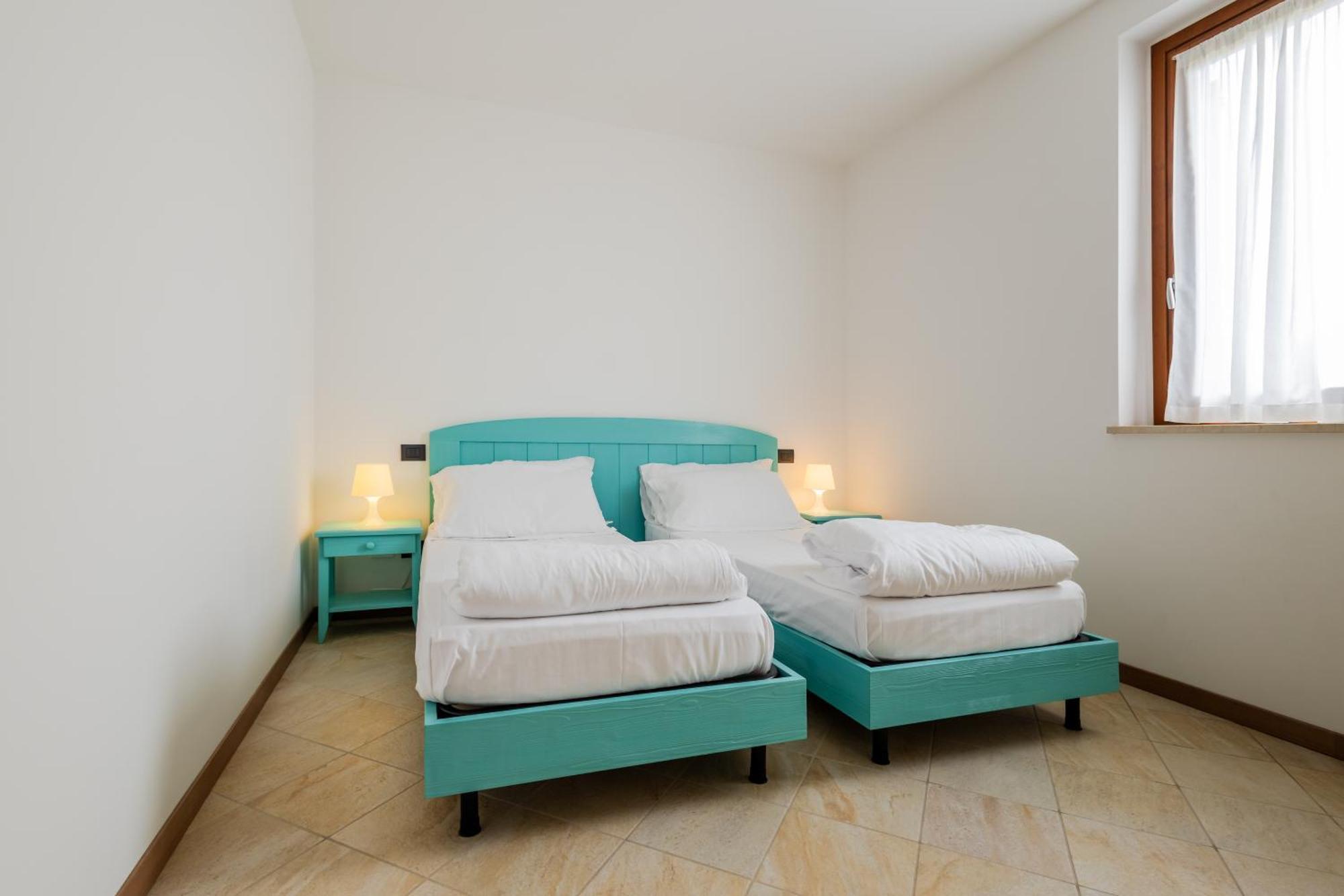 シルミオーネ Cascina Borghettaヴィラ エクステリア 写真